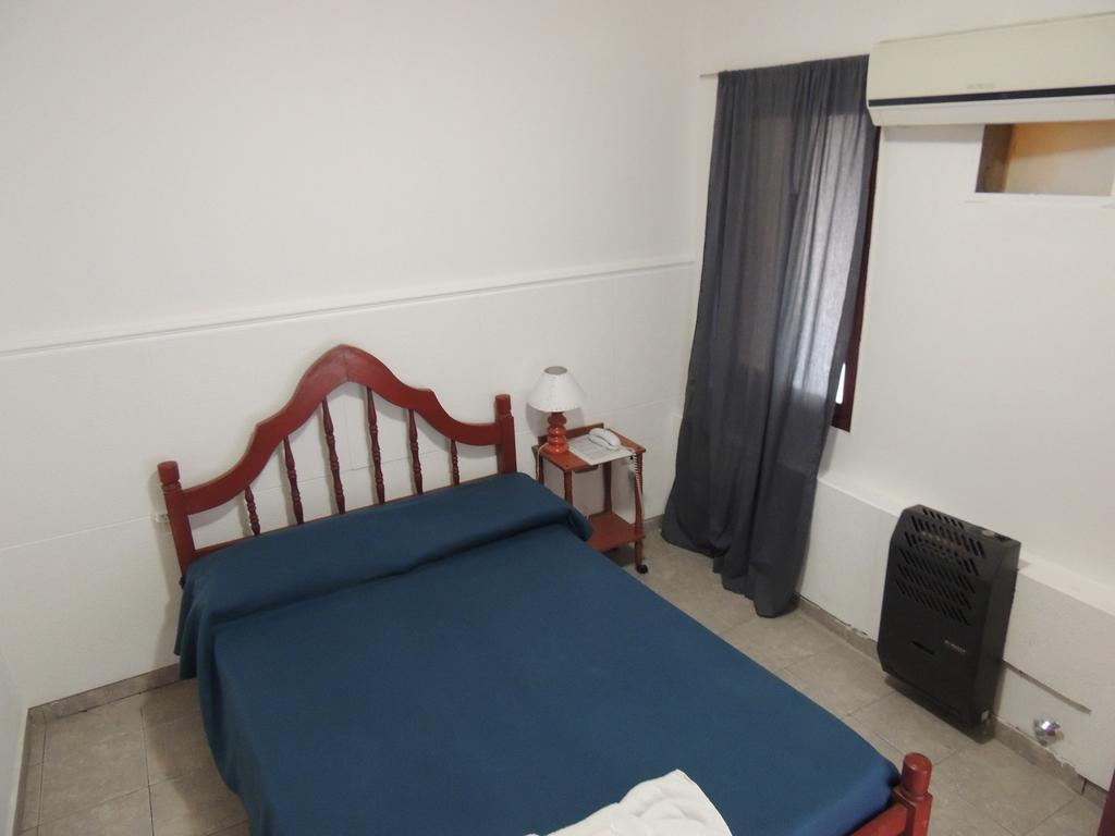 La Pergola Hotel Tucuman San Miguel de Tucumán Habitación foto